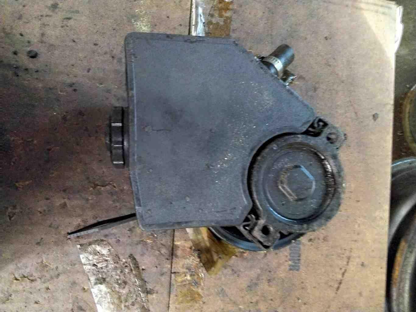 Power Steering Pump/motor PONTIAC GRAND PRIX 88