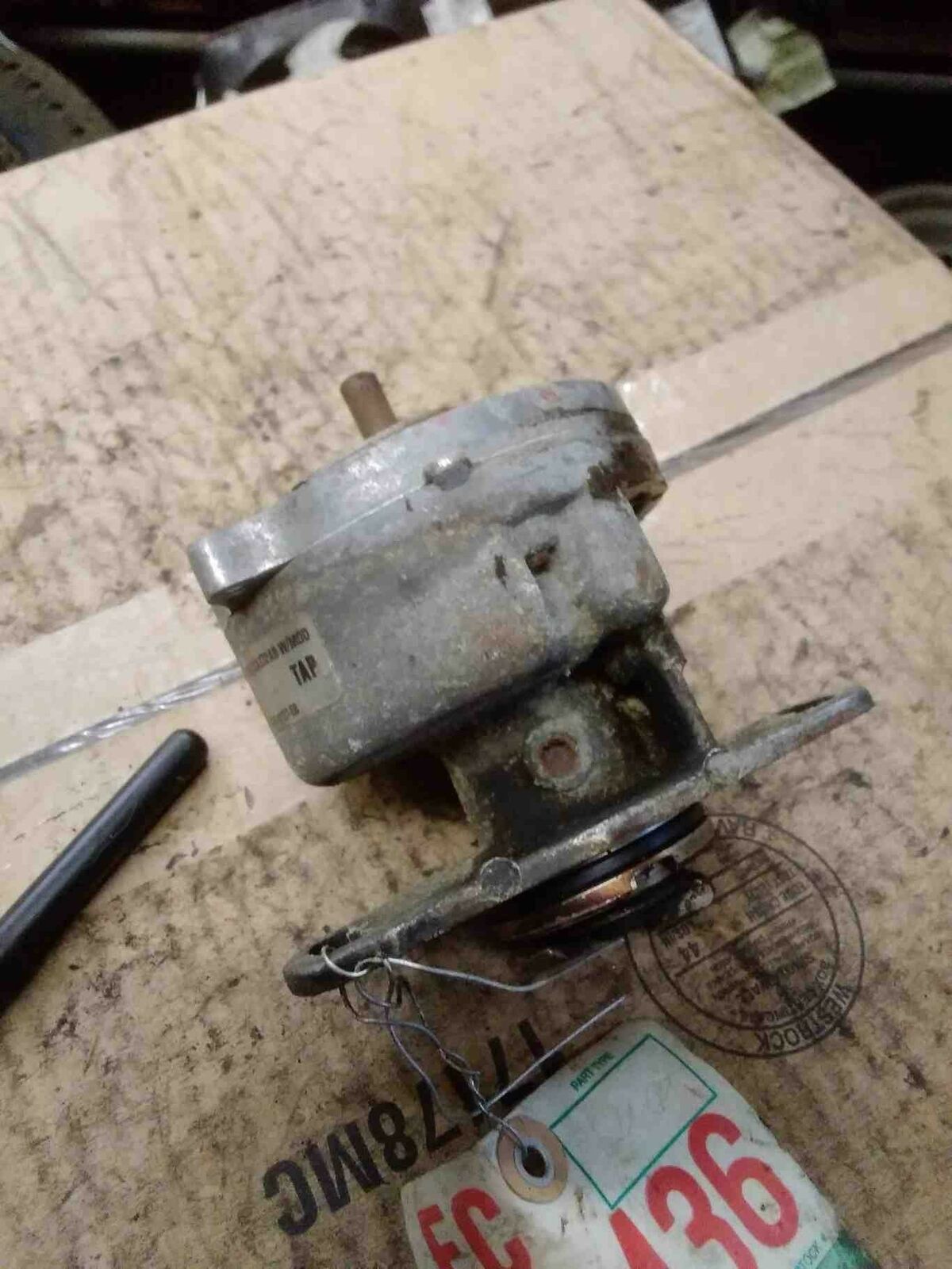 Distributor FORD ESCORT 83