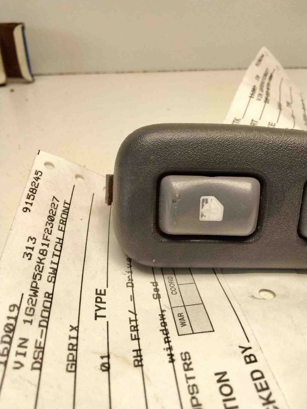 Door Switch Front PONTIAC GRAND PRIX 97 98 99 00 01 02 03