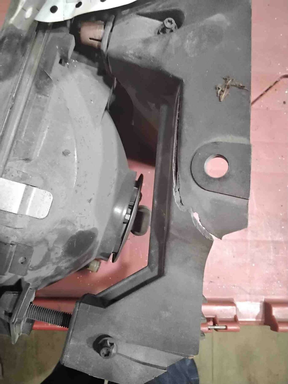 Headlamp Assembly CADILLAC Left 91