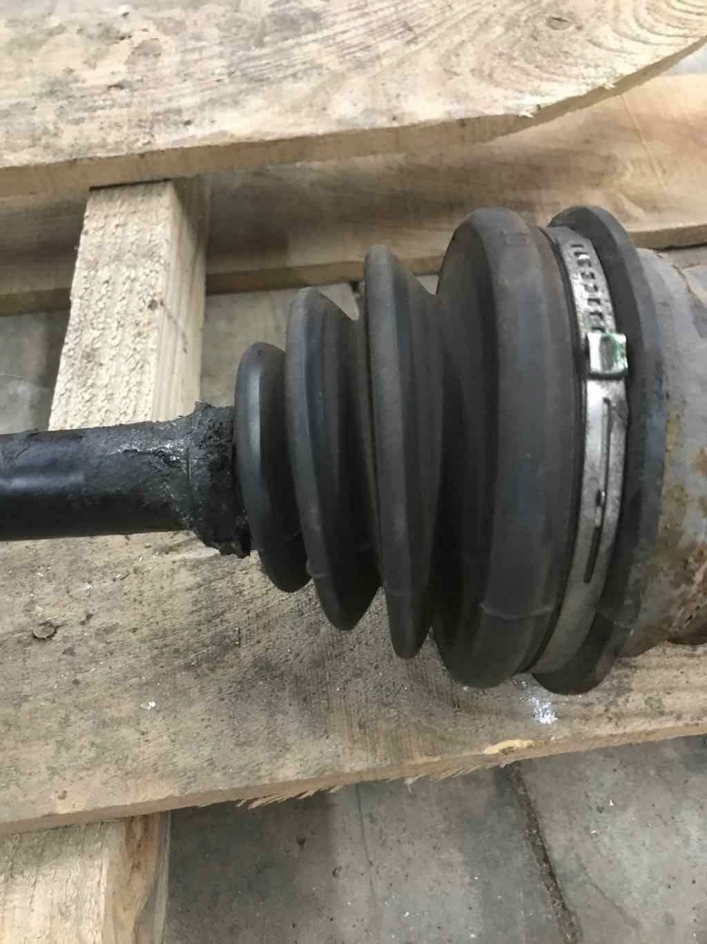 Axle Shaft BMW X5 01