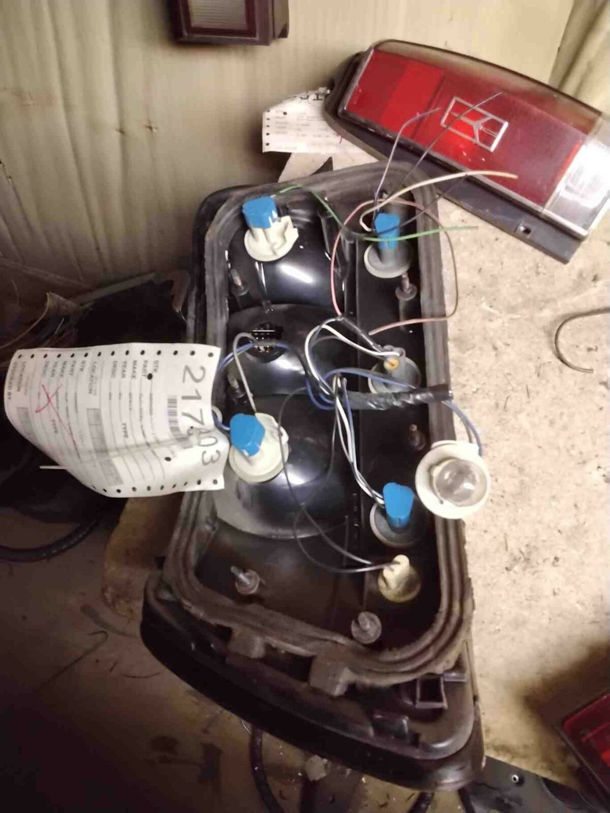 Tail Light Assembly PONTIAC GRAND PRIX Right 88 89 90 91 92 93 94 95 96