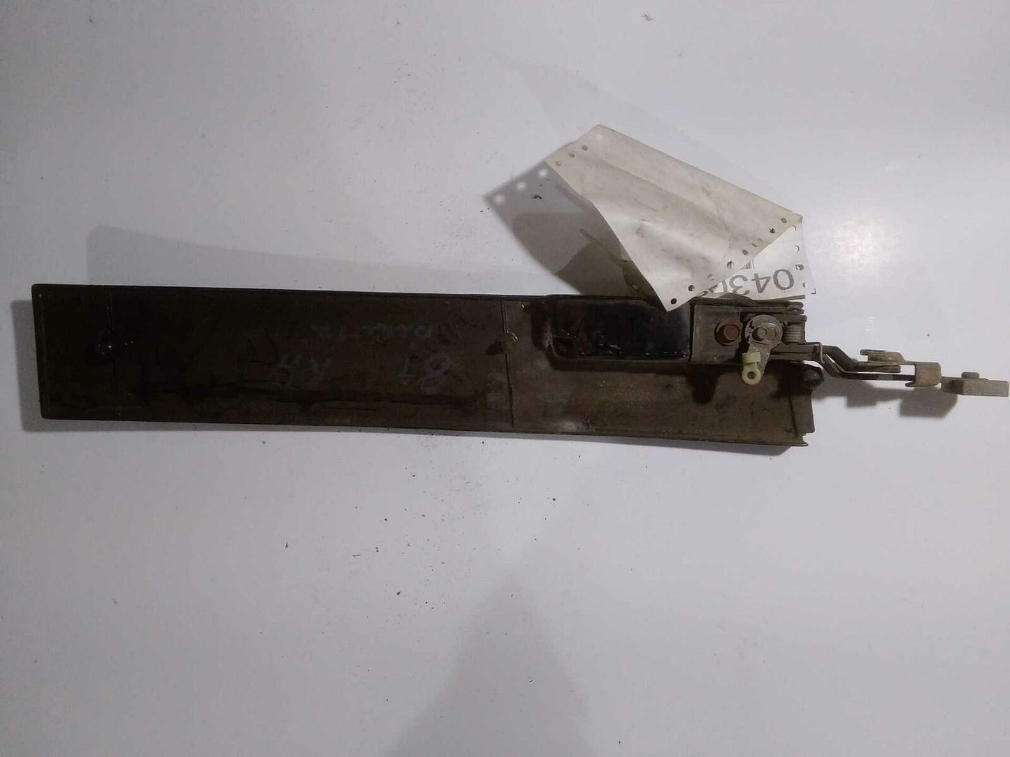 Outer Door Handle CHEVY BERETTA Right 89