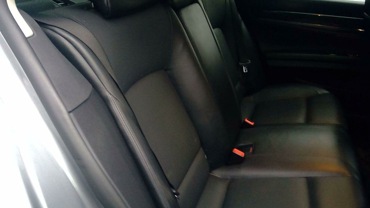 Rear Seat BMW 750 SERIES 11