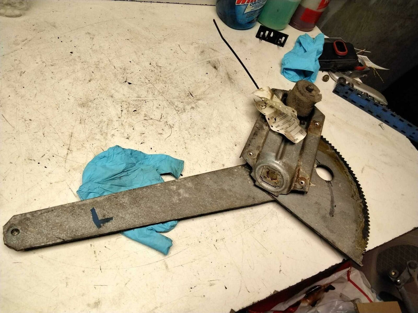 Front Door Regulator DODGE DAKOTA Left 87 88 89 90