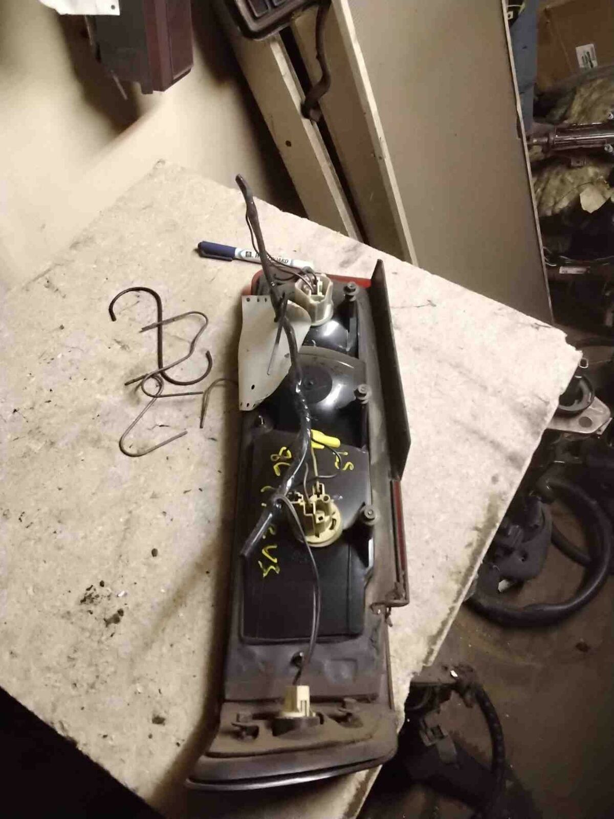 Tail Light Assembly FORD TAURUS Left 86 87 88 89 90 91