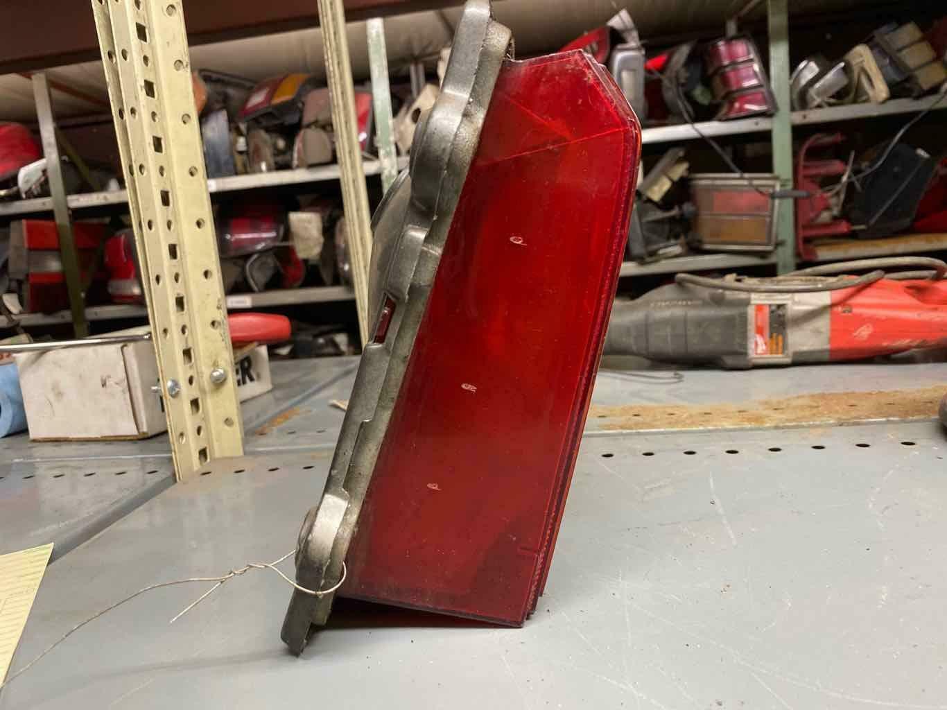 Tail Light Assembly PONTIAC GRAND PRIX Left 76