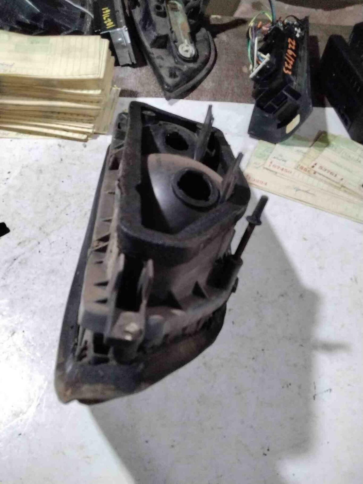 Tail Light Assembly CHEVY CAMARO Left 74 75 76 77