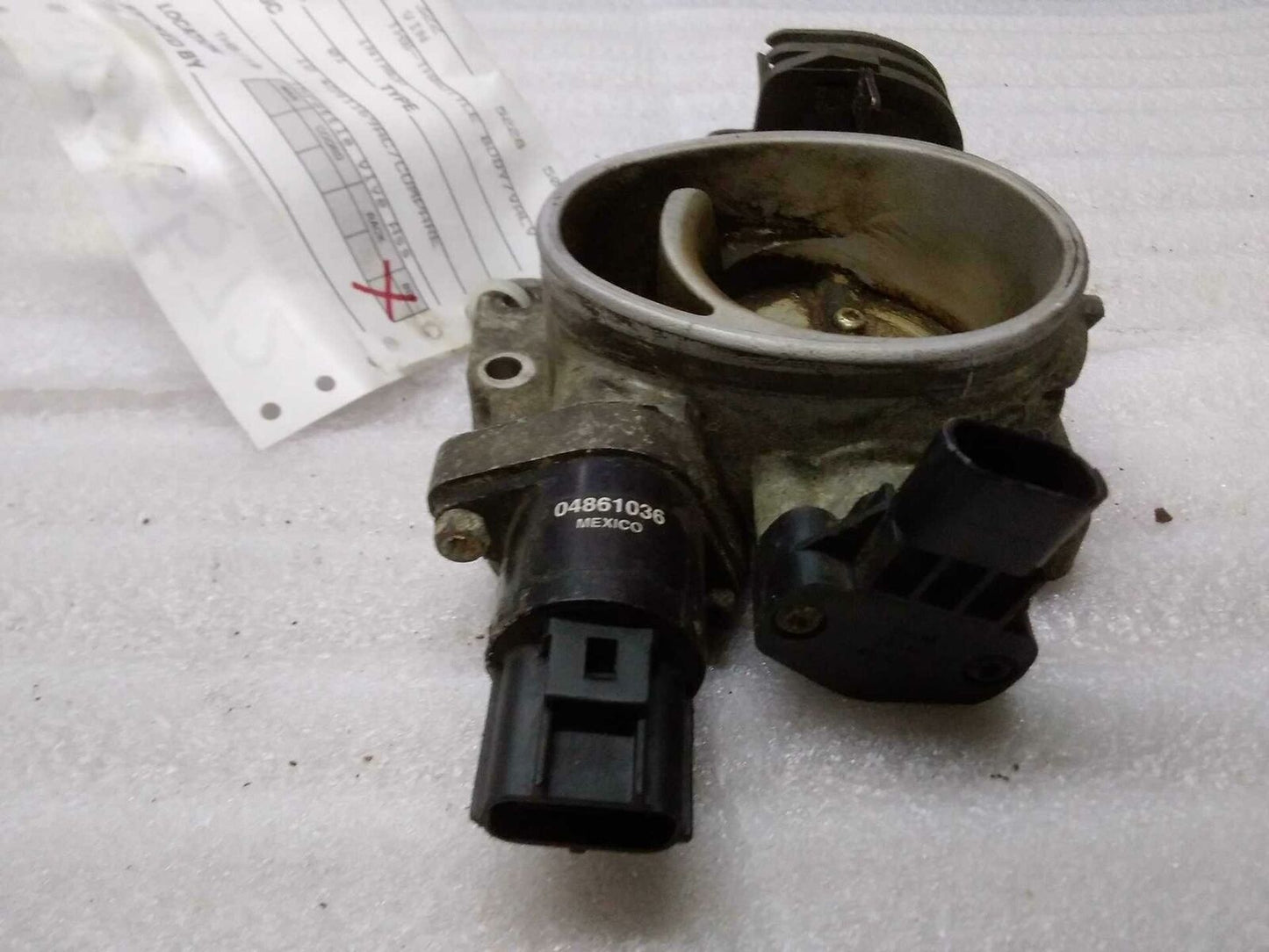 Throttle Body/valve Assy DODGE INTREPID 98 99 00 01