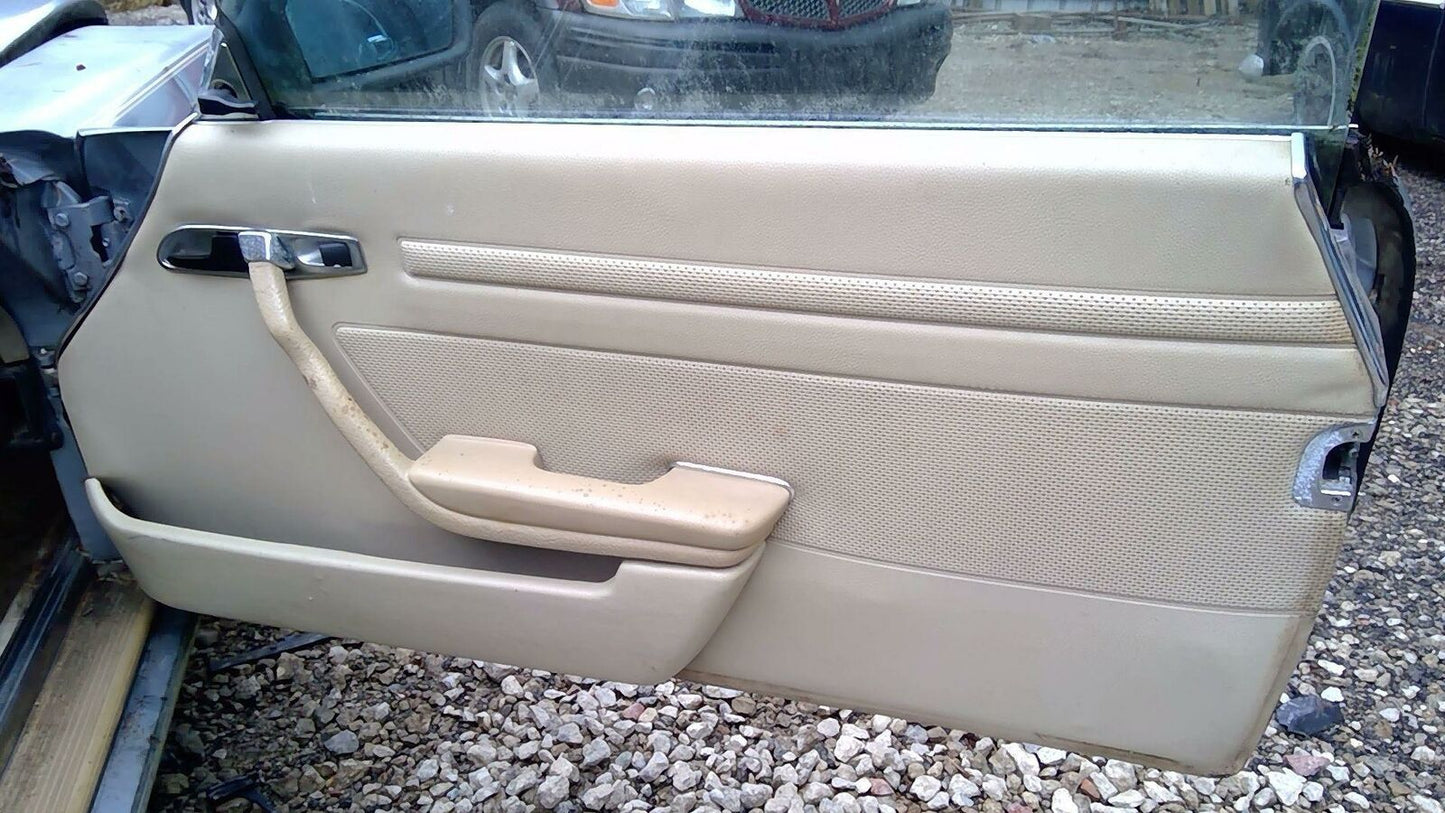 Front Door Trim Panel MERCEDES 450 Right 80