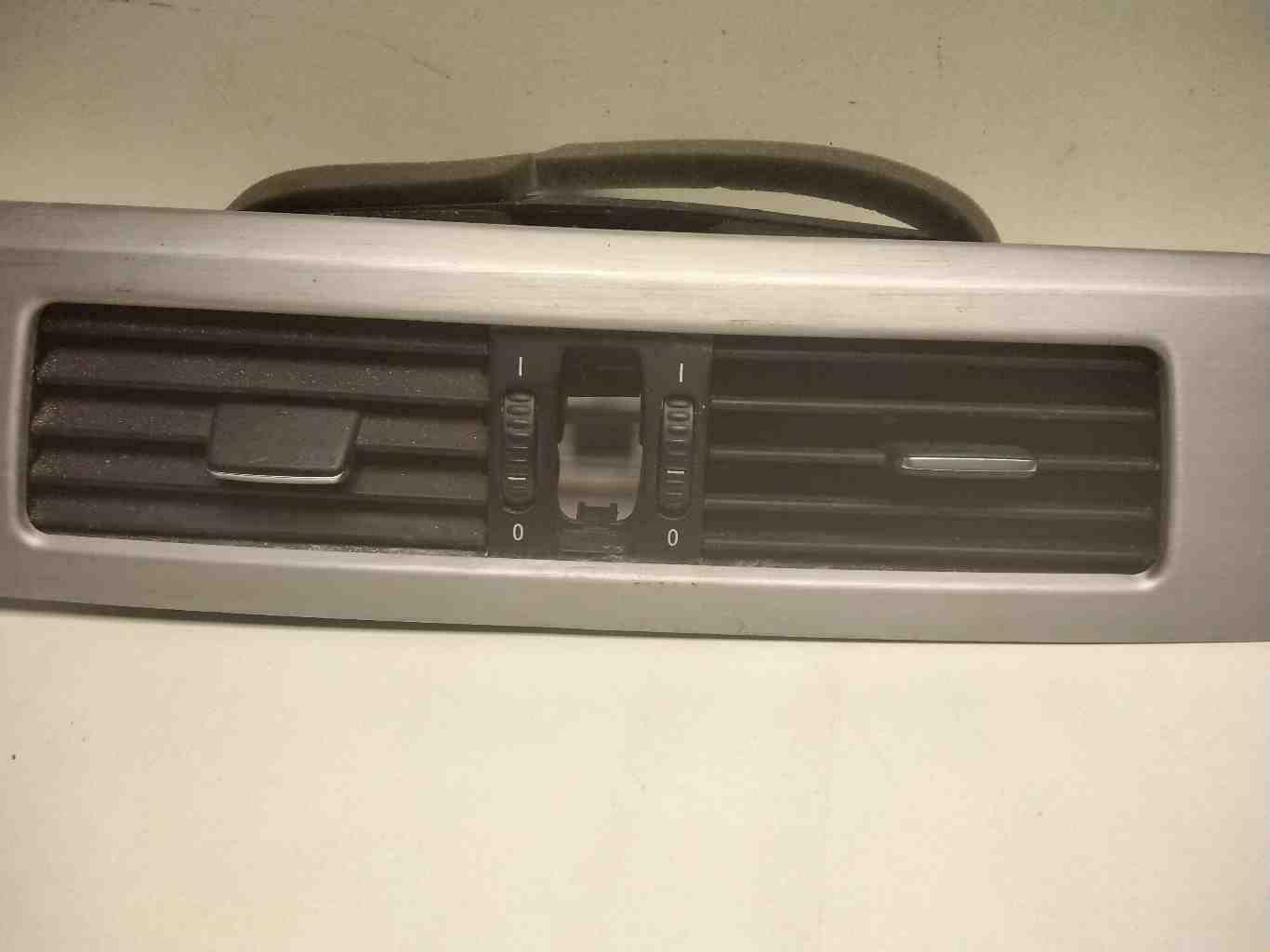Air Cond./heater Vents BMW M5 08