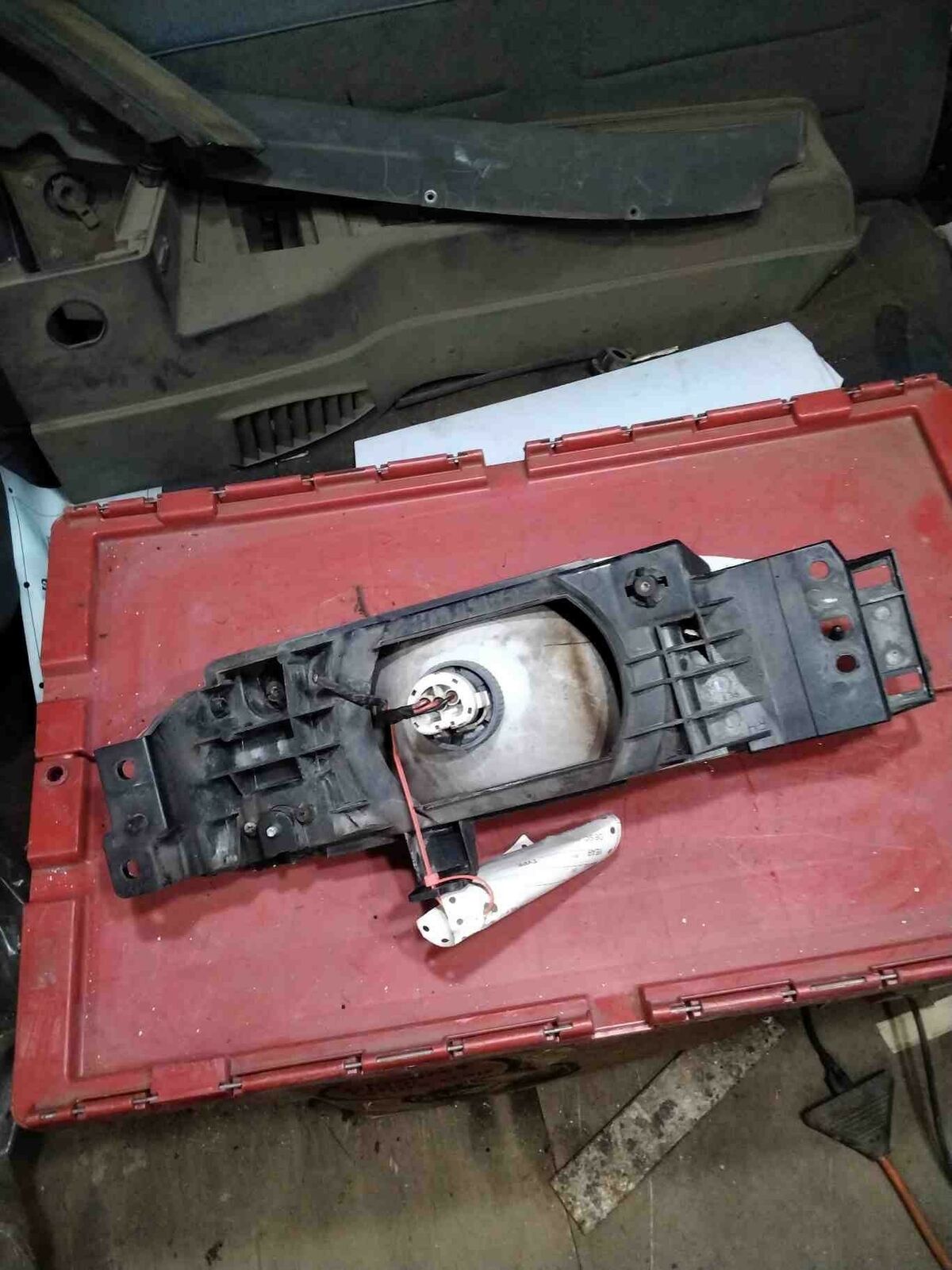 Headlamp Assembly FORD ESCORT Right 91 92 93 94 95 96