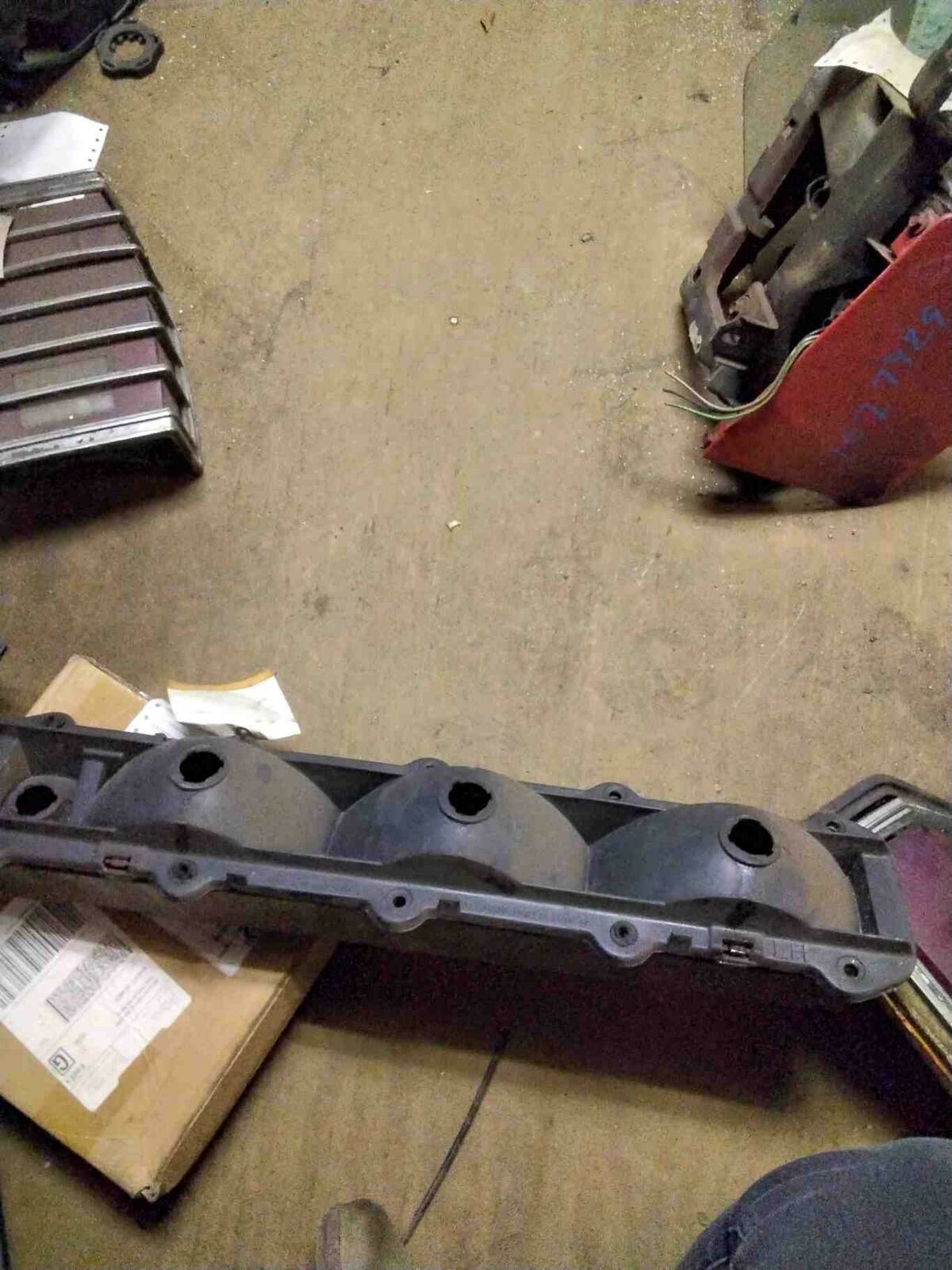 Tail Light Assembly BUICK RIVIERA Left 74 75 76