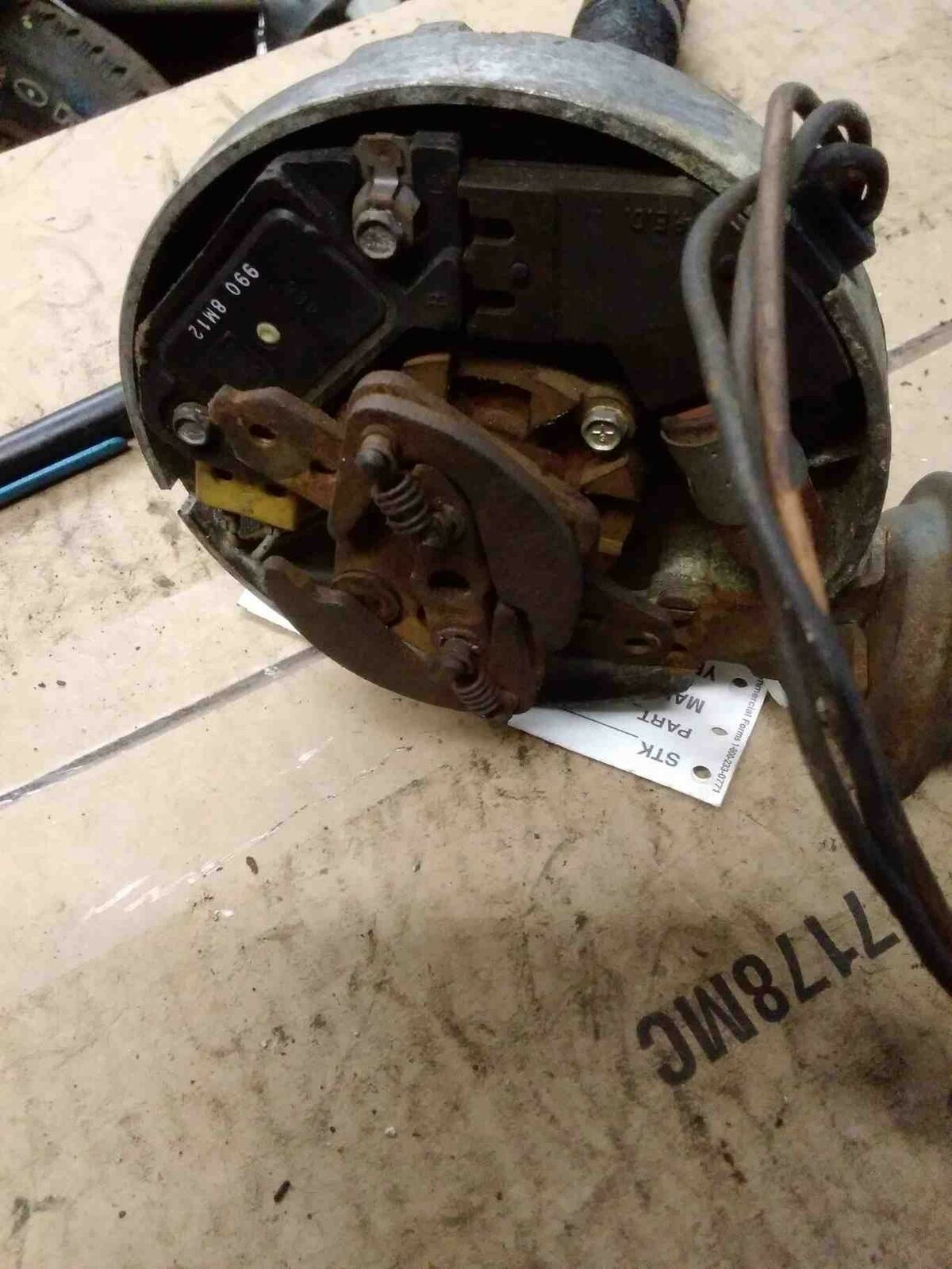 Distributor CHEVY CAMARO 79