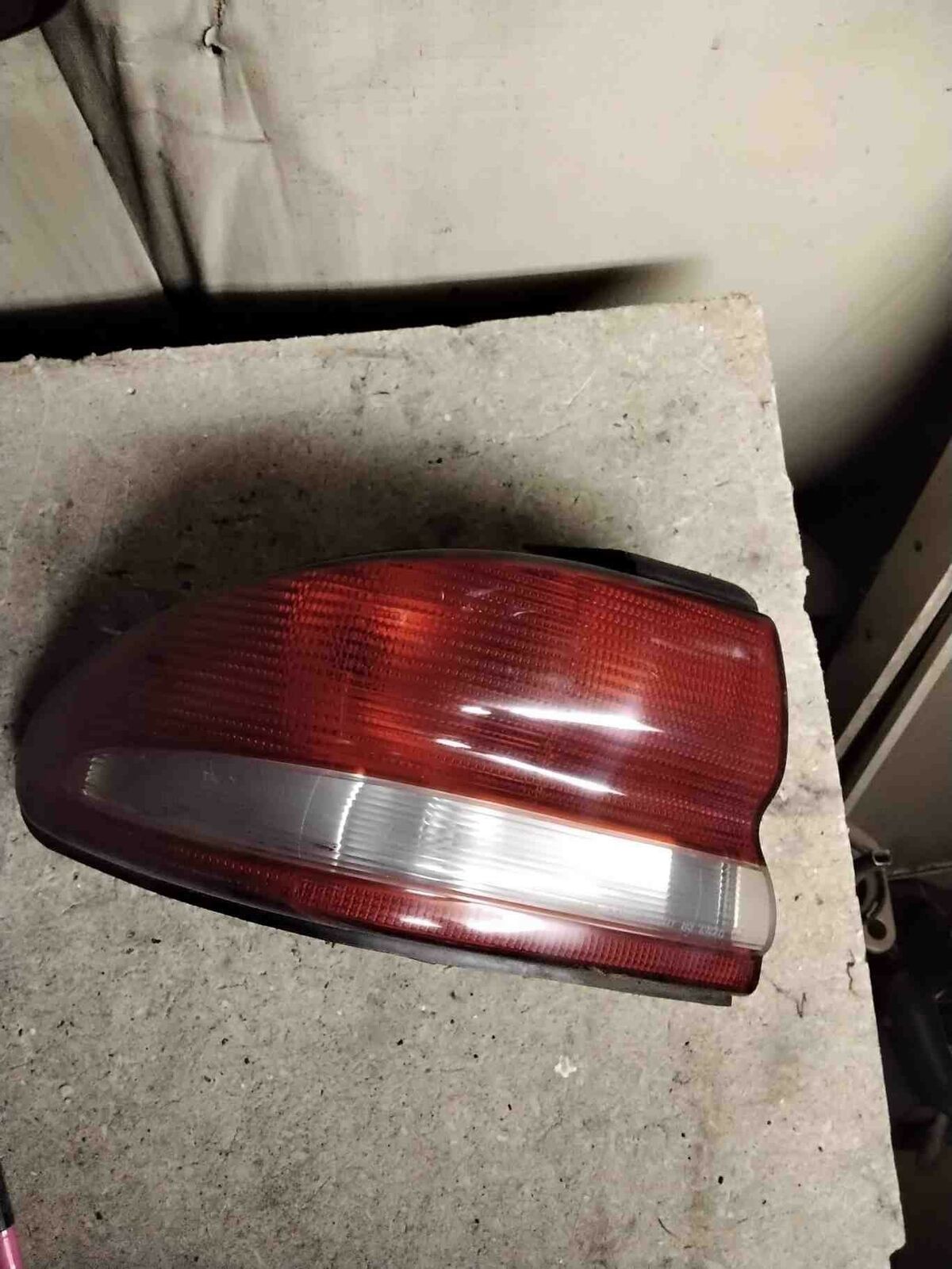 Tail Light Assembly CHRYSLER CONCORDE Left 93 94 95 96 97