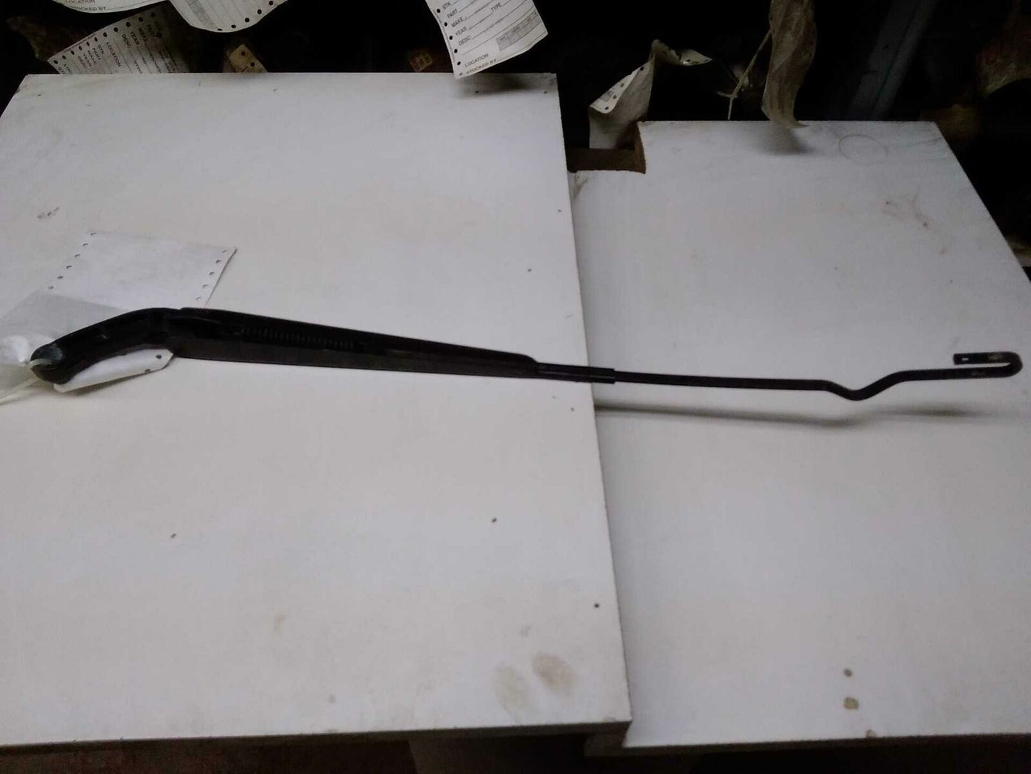 Wiper Arm DODGE CARAVAN 96
