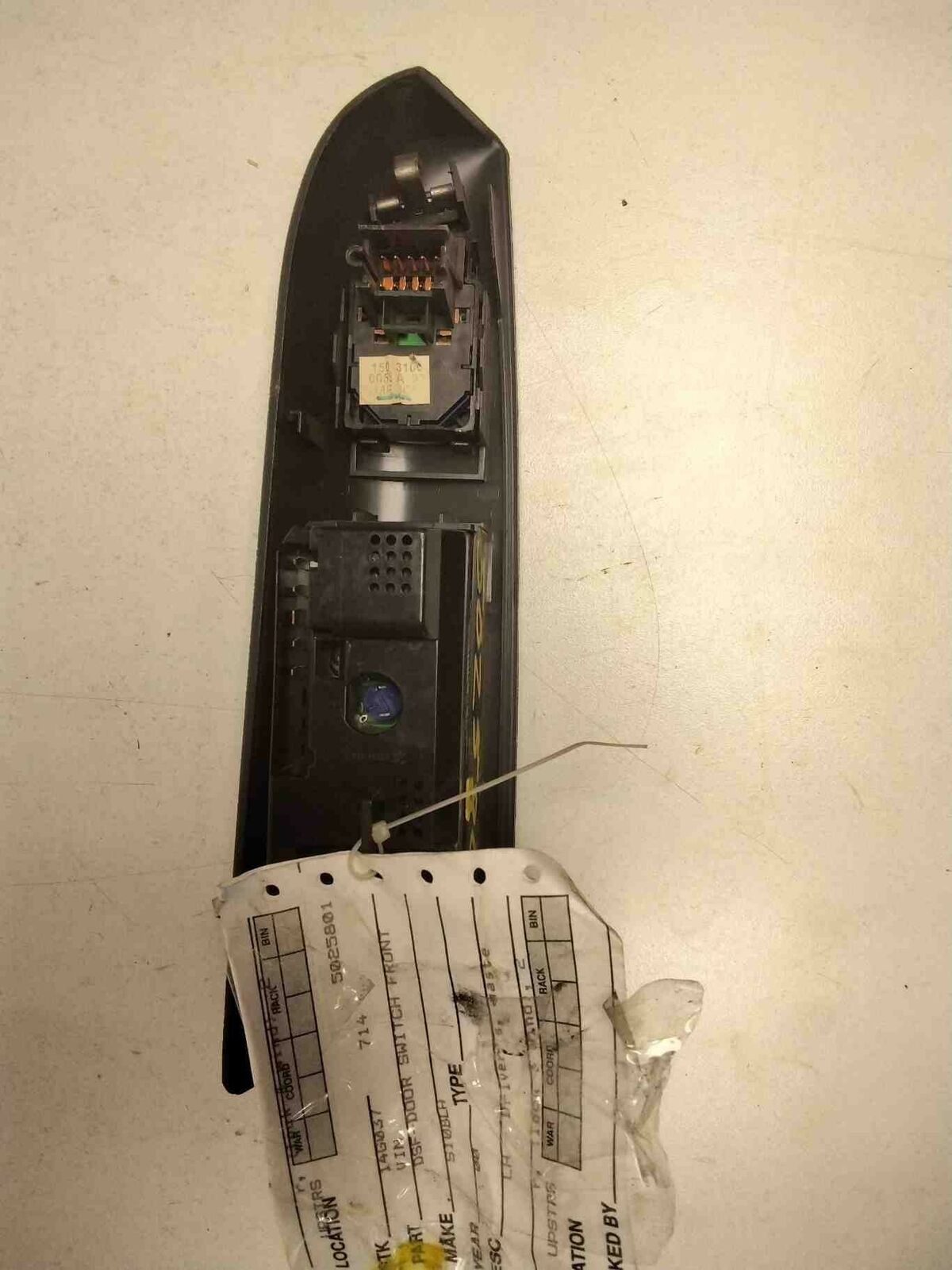 Door Switch Front BLAZER S10/JIMMY S15 99 00 01 02 03 04 05