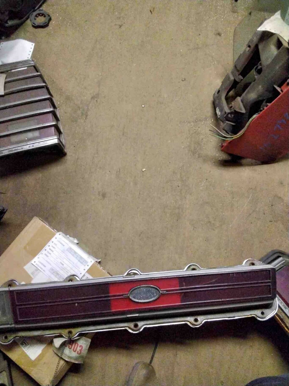 Tail Light Assembly BUICK RIVIERA Left 74 75 76