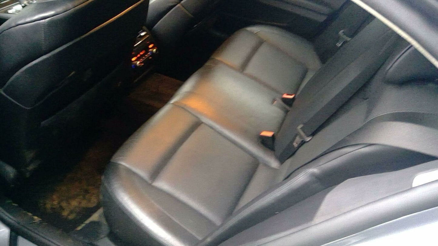 Rear Seat BMW 750 SERIES 11
