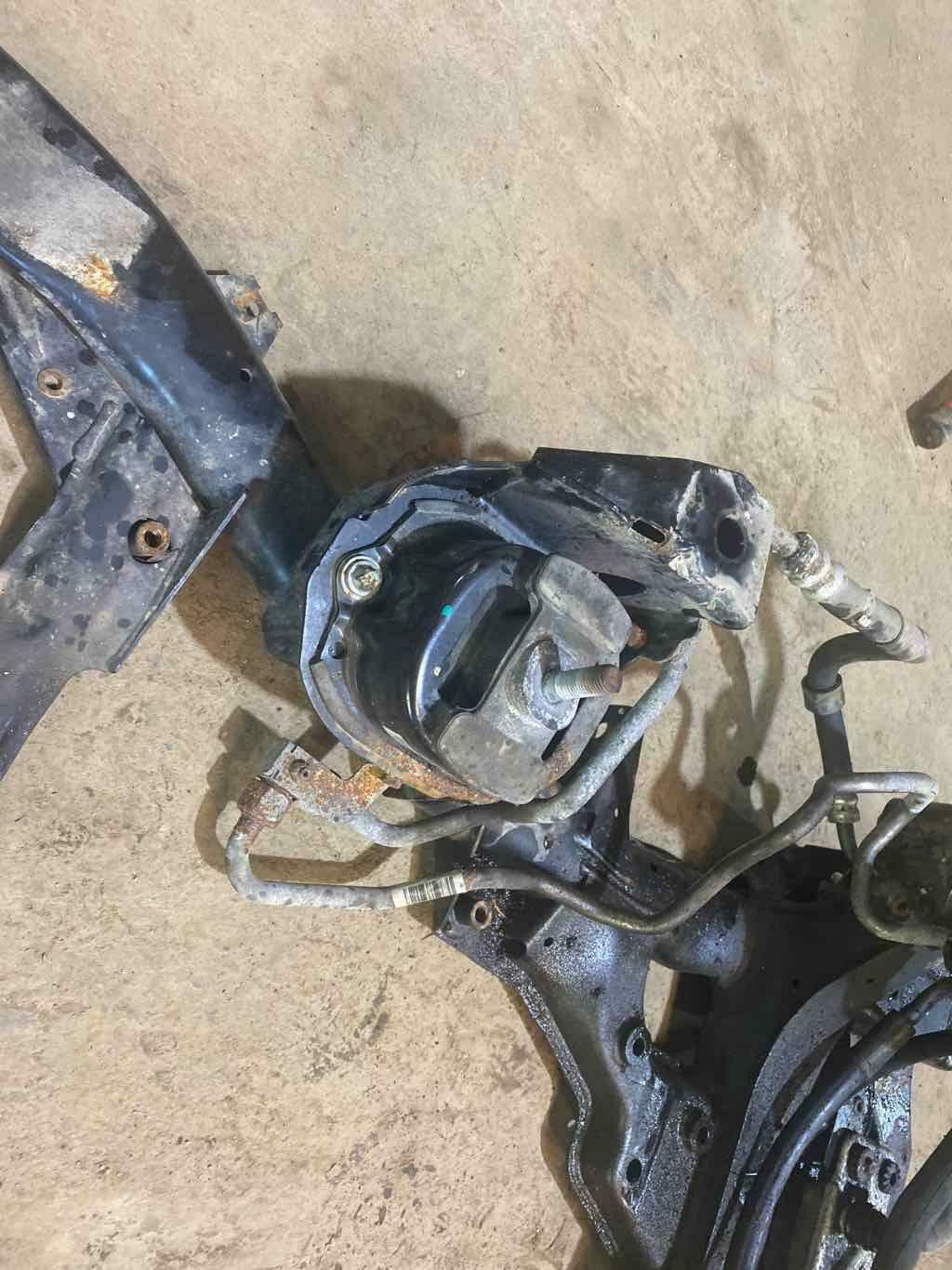 SubFrame/Craddle BMW X5 07 08 09 10 11 12 13
