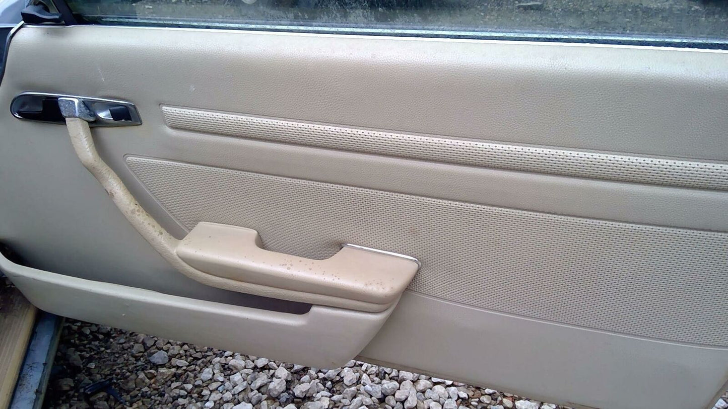 Front Door Trim Panel MERCEDES 450 Right 80