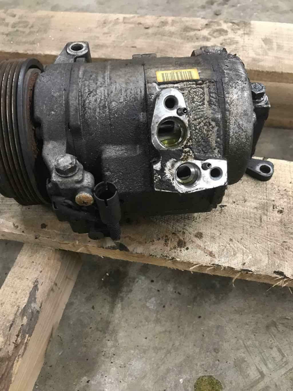 A/c Air Compressor BMW X5 00 01 02 03