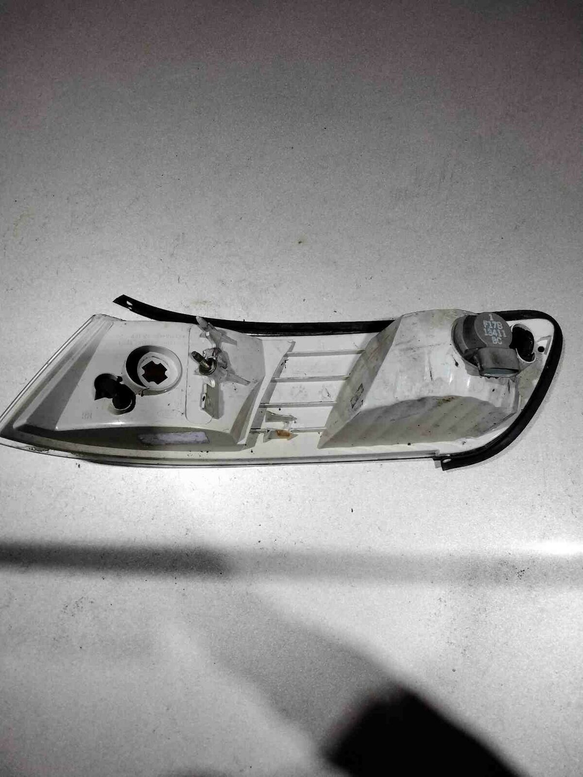 Marker Lamp Lens GRAND MARQUIS 00
