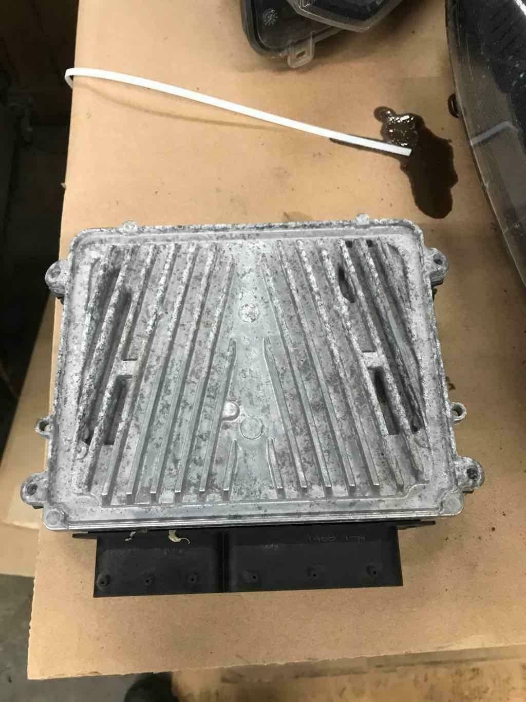 Engine/motor Brain Box MERCEDES E-CLASS 10