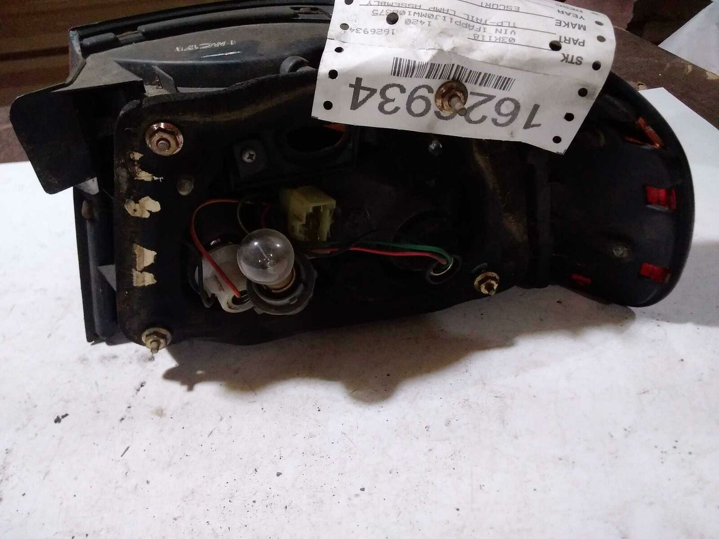 Tail Light Assembly FORD ESCORT Left 91 92