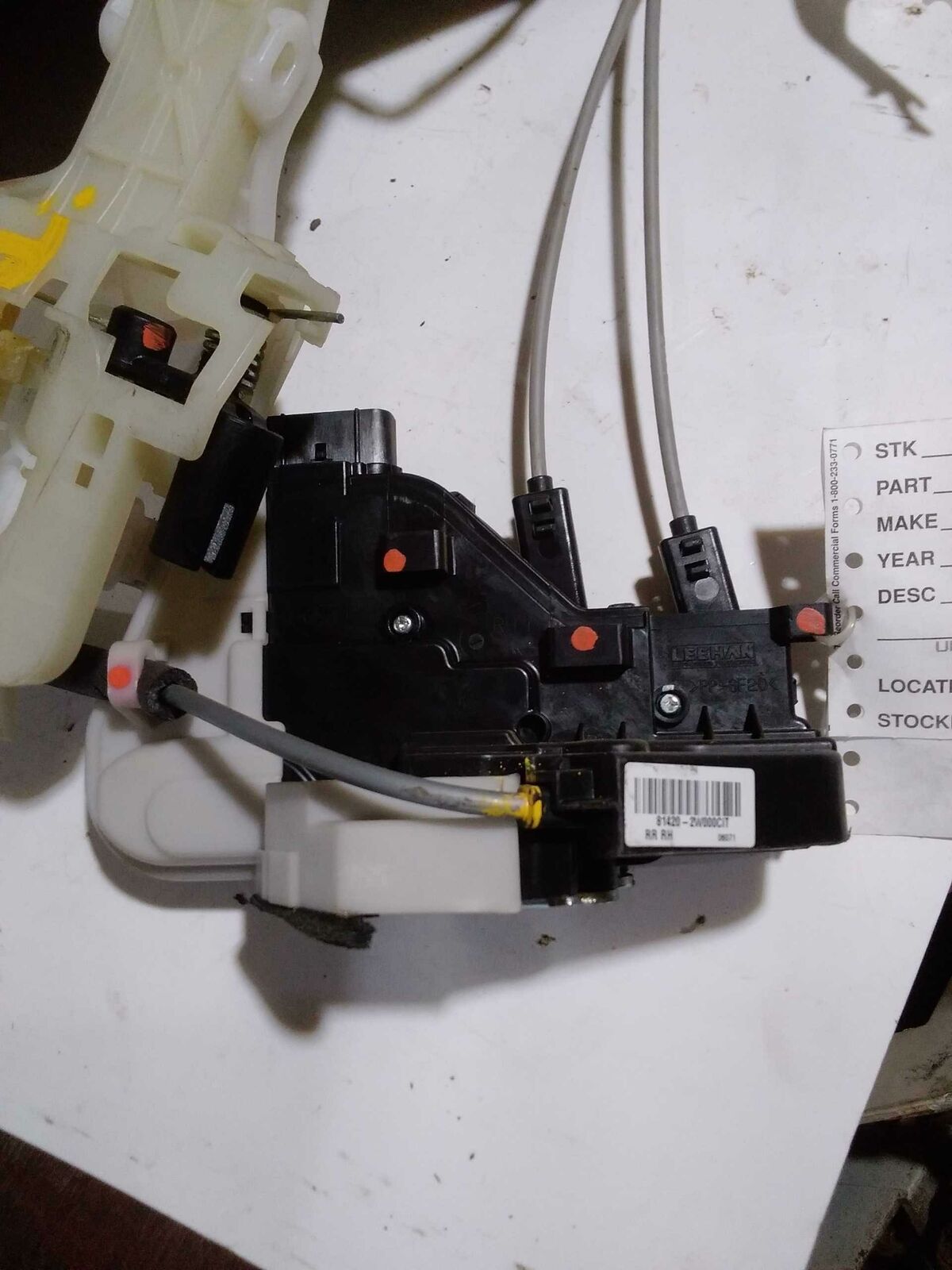 Side/rear/cargo Regulator HYUNDAI SANTA FE Right 13 14 15 16 17 18