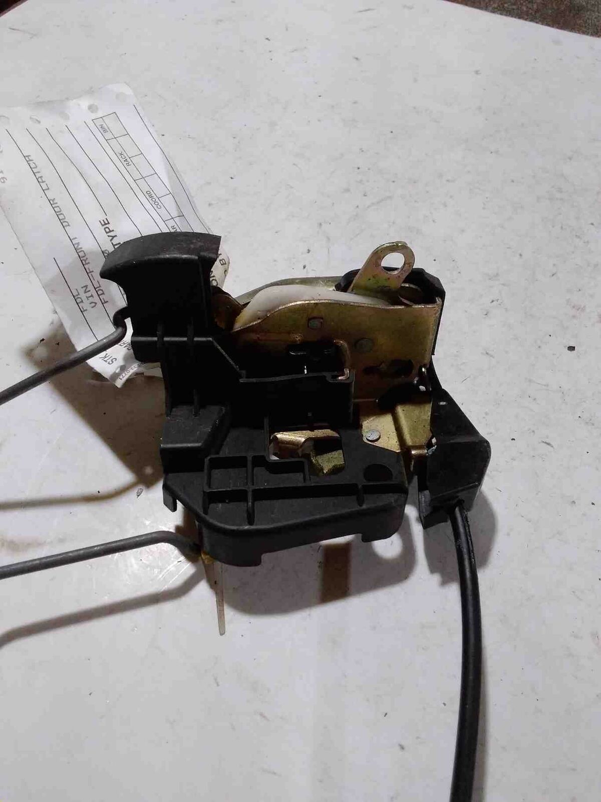 Front Door Latch FORD VAN E150 Left 01
