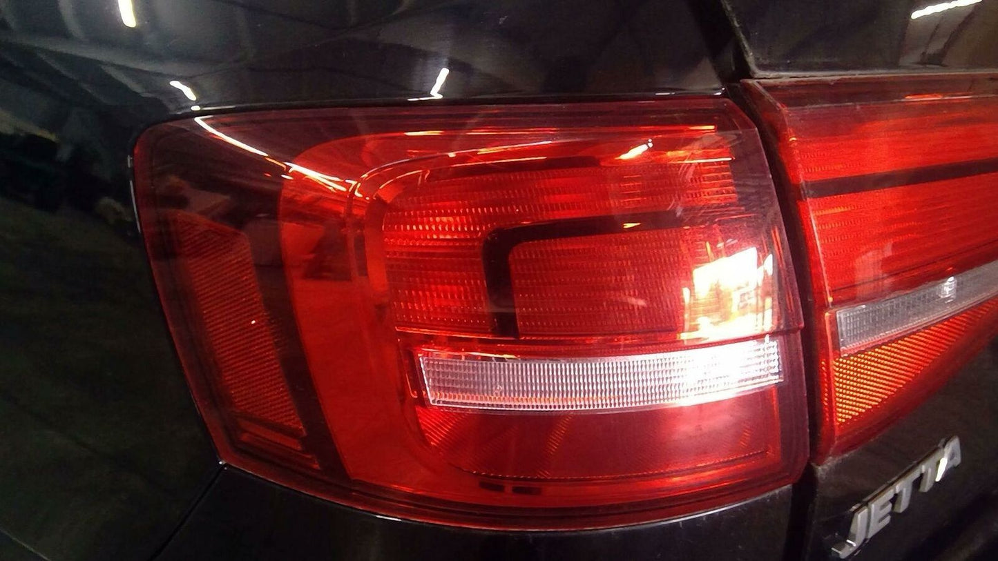 Tail Light Assembly JETTA EXCEPT GLI Left 15 16