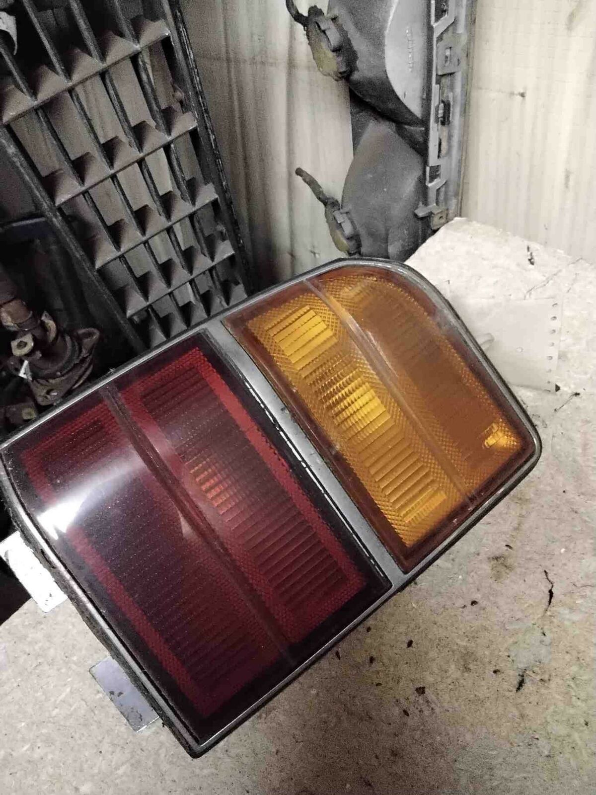 Tail Light Assembly OLDSMOBILE Left 87