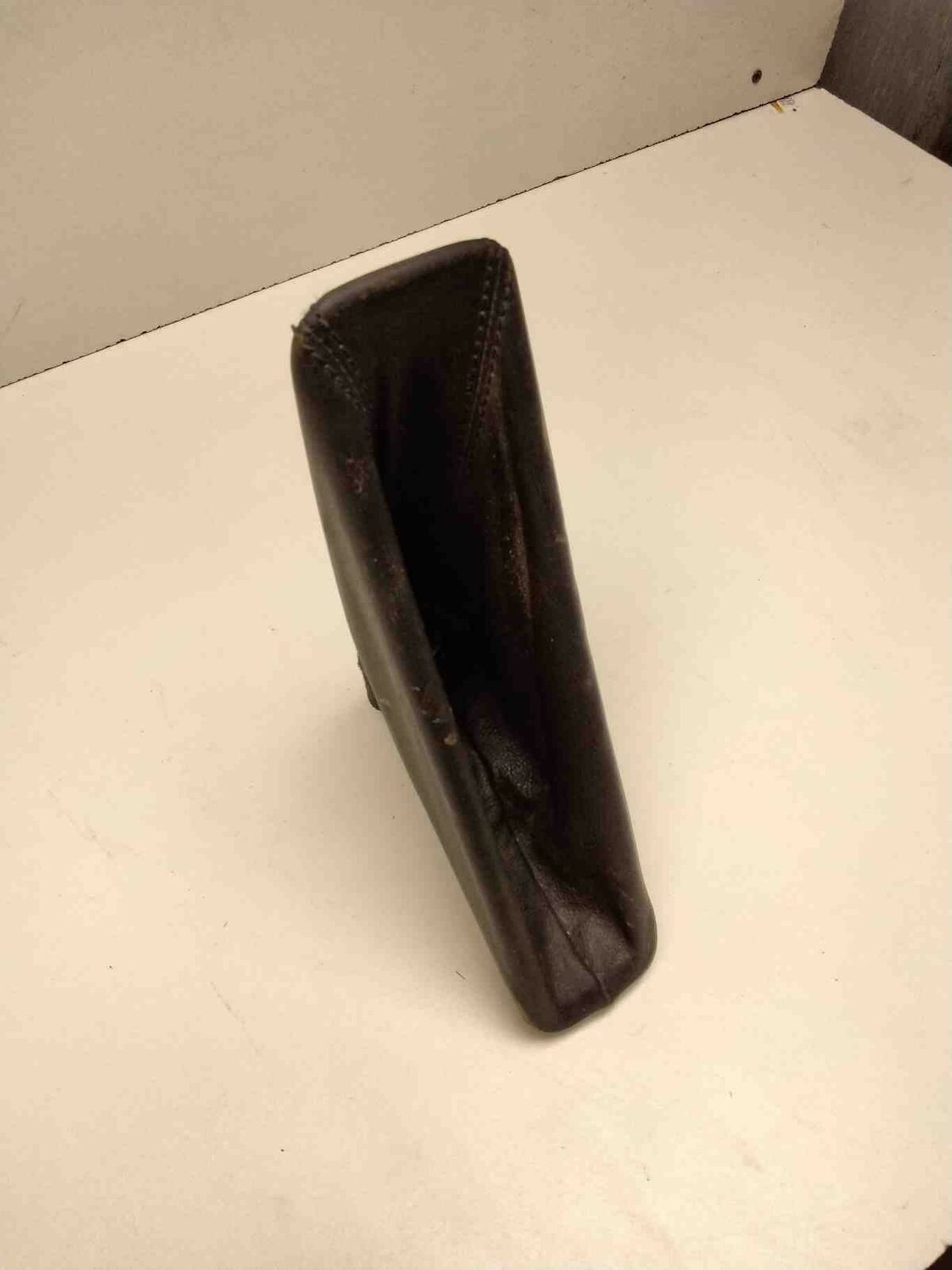 BMW E31 840 850 black leather park brake boot