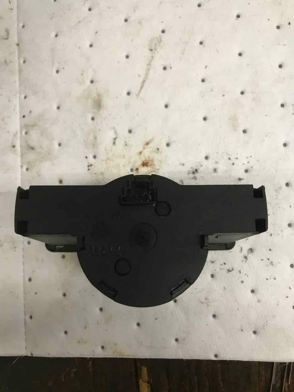 Headlight Switch MERCEDES C-CLASS 08