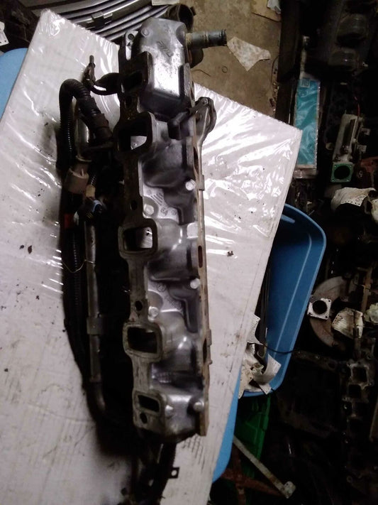Intake Manifold DODGE CARAVAN 90 91 92