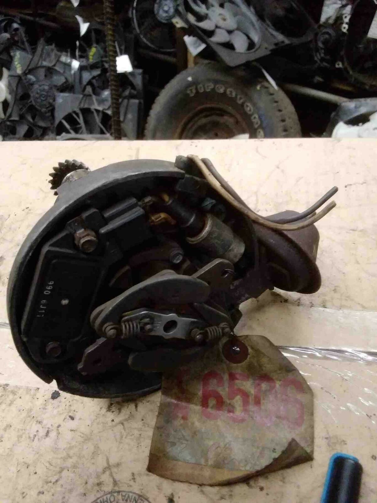 Distributor CHEVY CHEVETTE 77 78