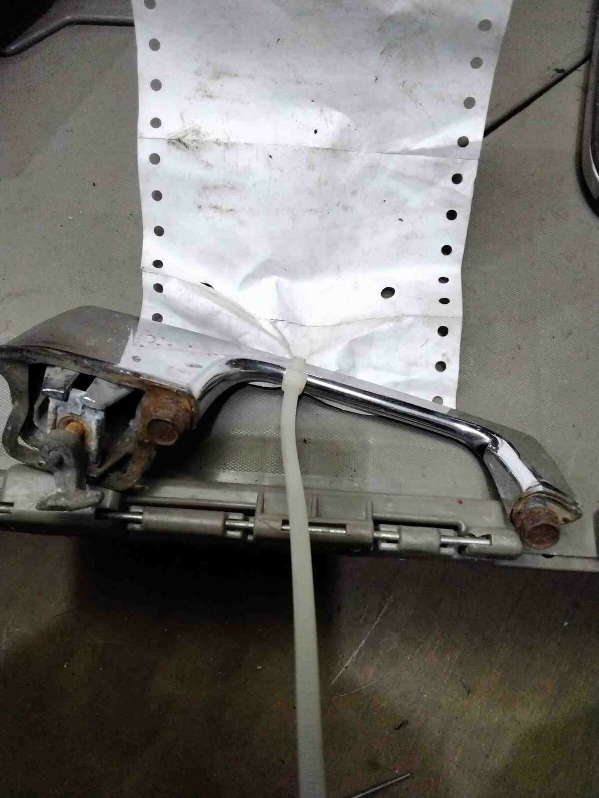 Outer door Handle CADILLAC Left 79