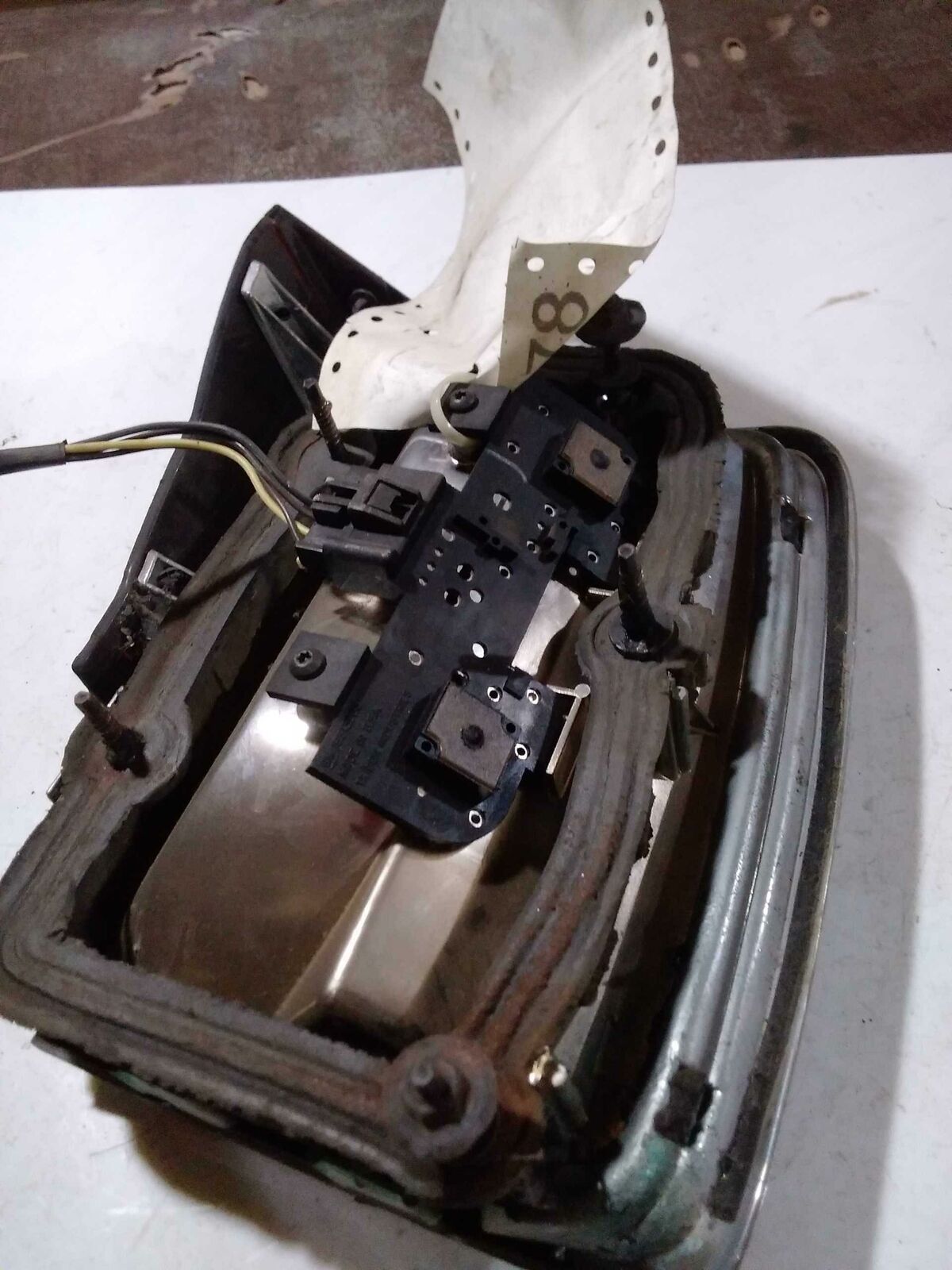 Tail Light Assembly OLDS NINETY-EIGHT 98 Left 91 92 93 94 95 96