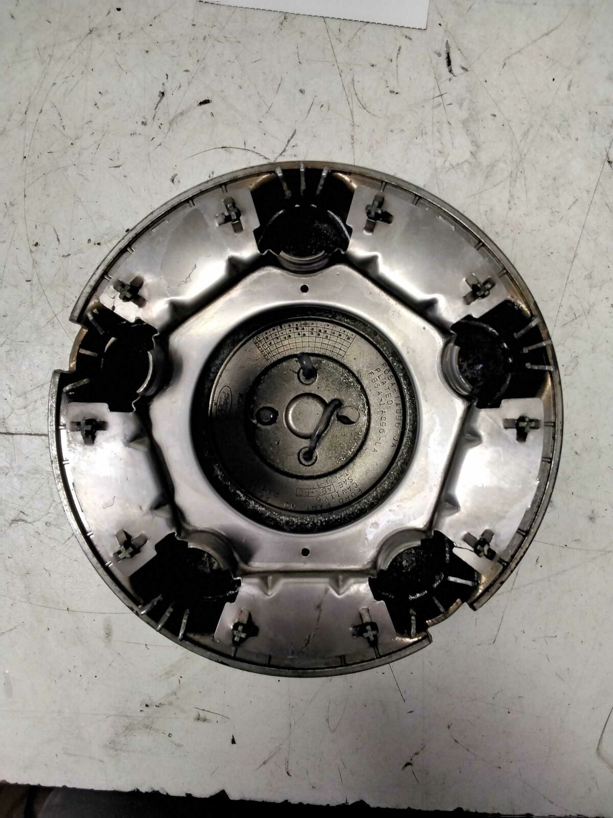 Center Cap LINCOLN NAVIGATOR 01 02