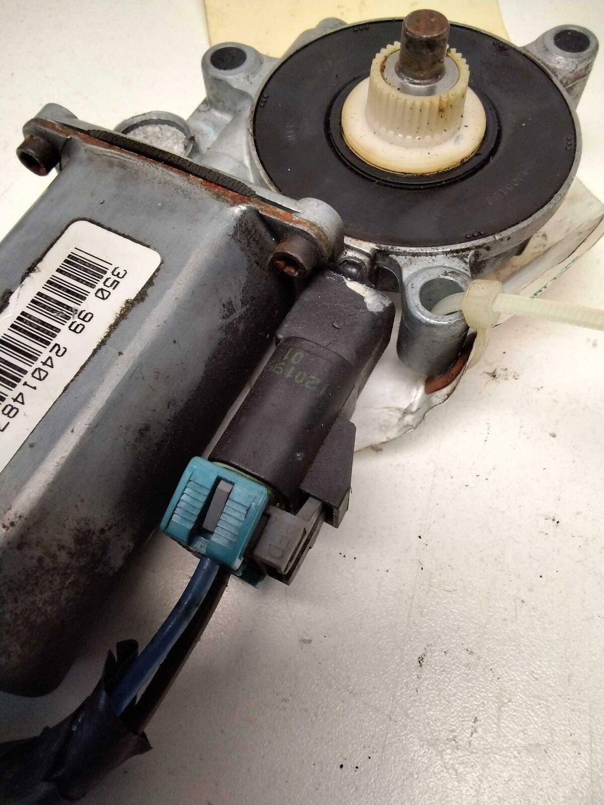 Power Window Motor BUICK LESABRE Left 00 01 02 03