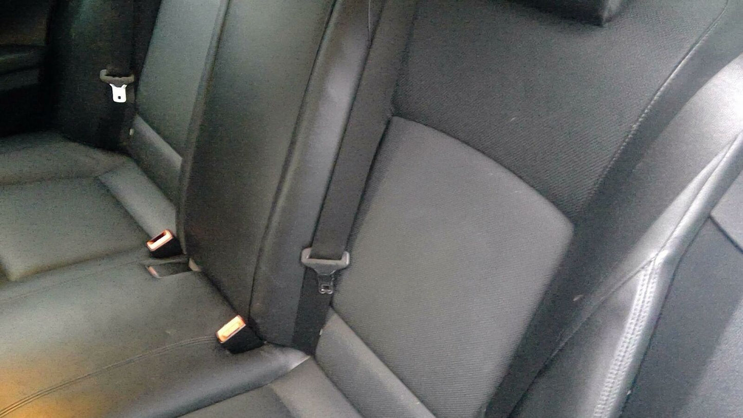 Rear Seat BMW 750 SERIES 11