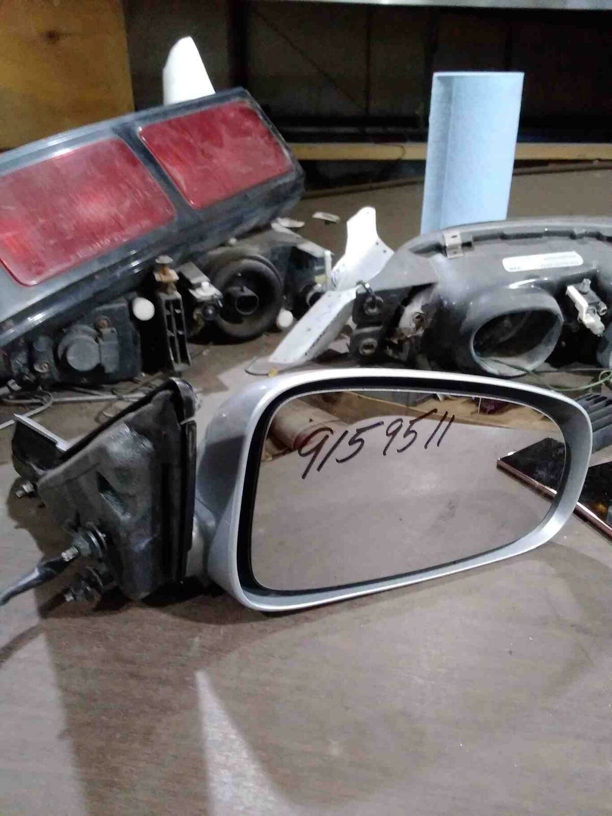 Door Mirror CHEVY IMPALA Right 00 01 02 03 04 05