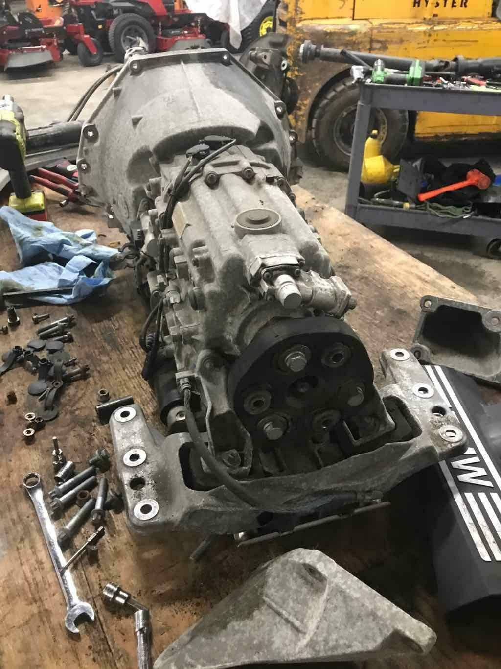 BMW F01 Manual SMG Transmission. SMG Pump Not Included 23 01 7 547 993