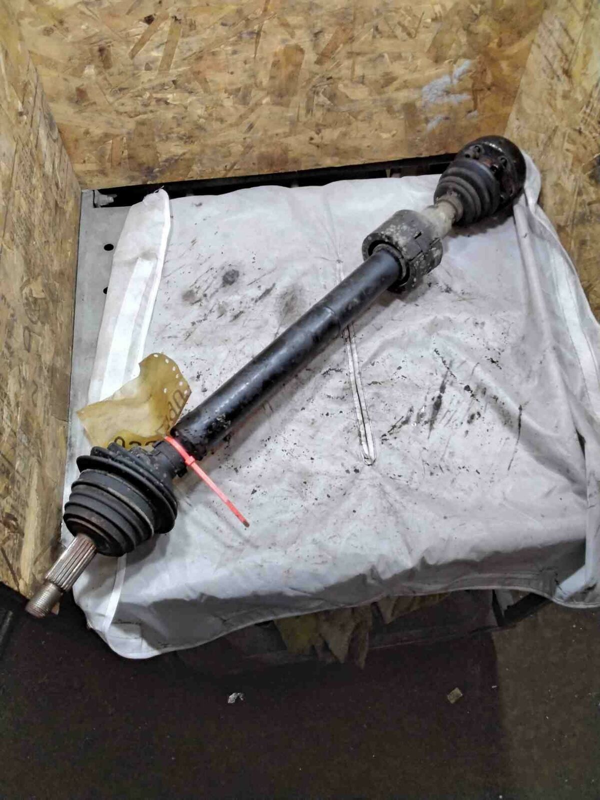 Axle Shaft VOLKSWAGEN JETTA Right 88