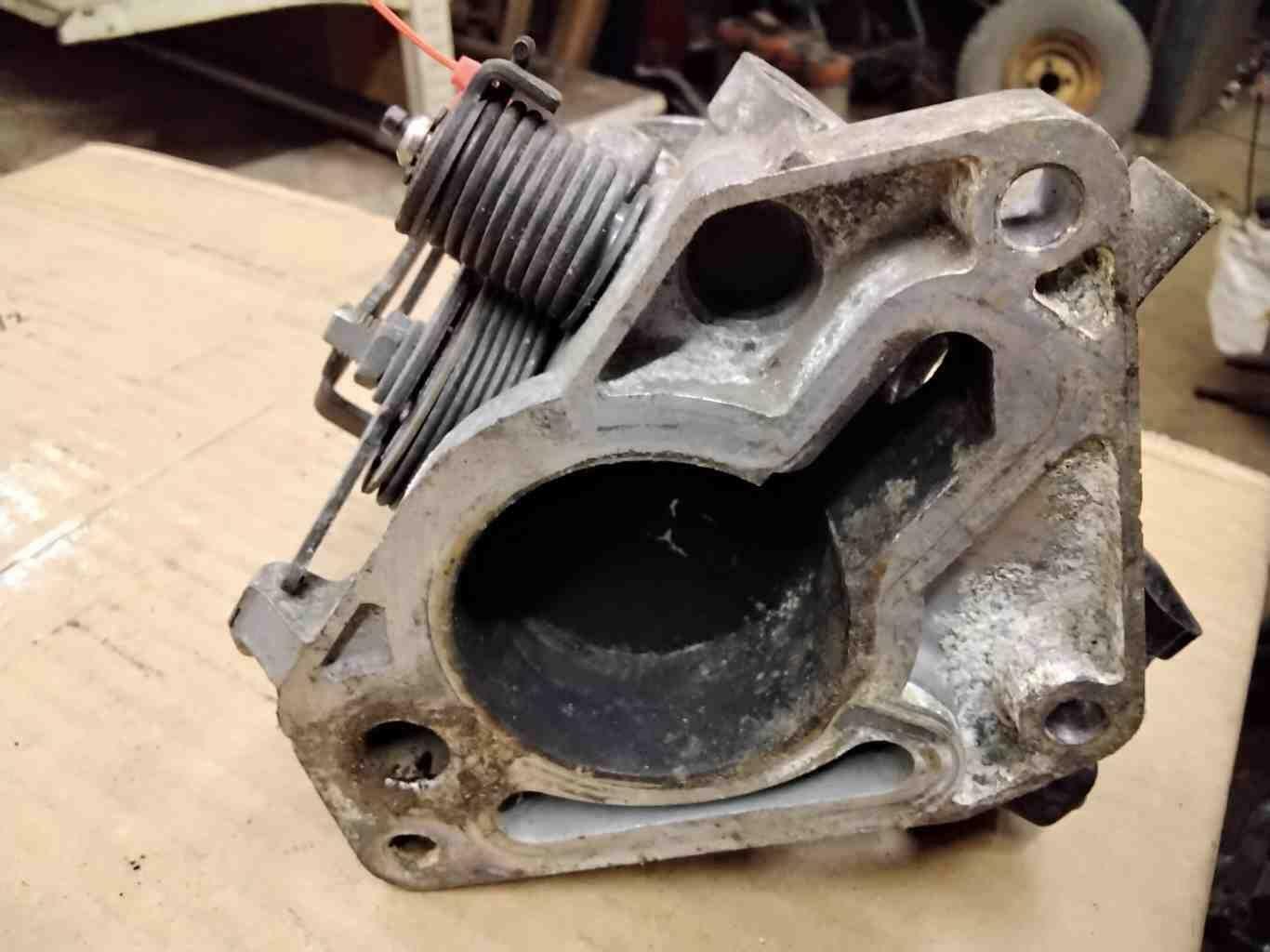 Throttle Body/valve Assy BUICK (FULL SIZE) 95