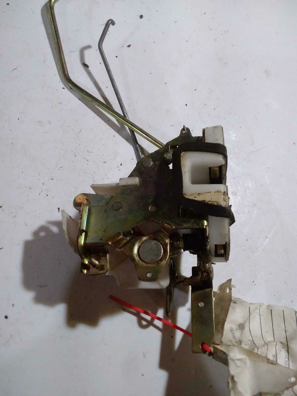 Front Door Latch MAZDA 626 Right 95