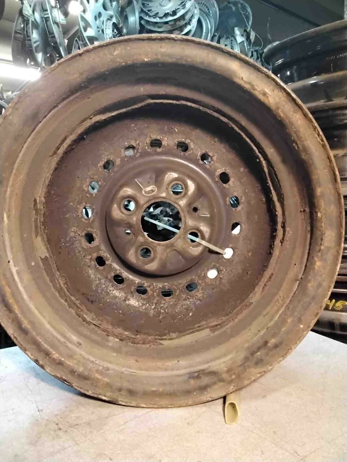 Wheel PLYMOUTH ARIES 82 83 84 85 86