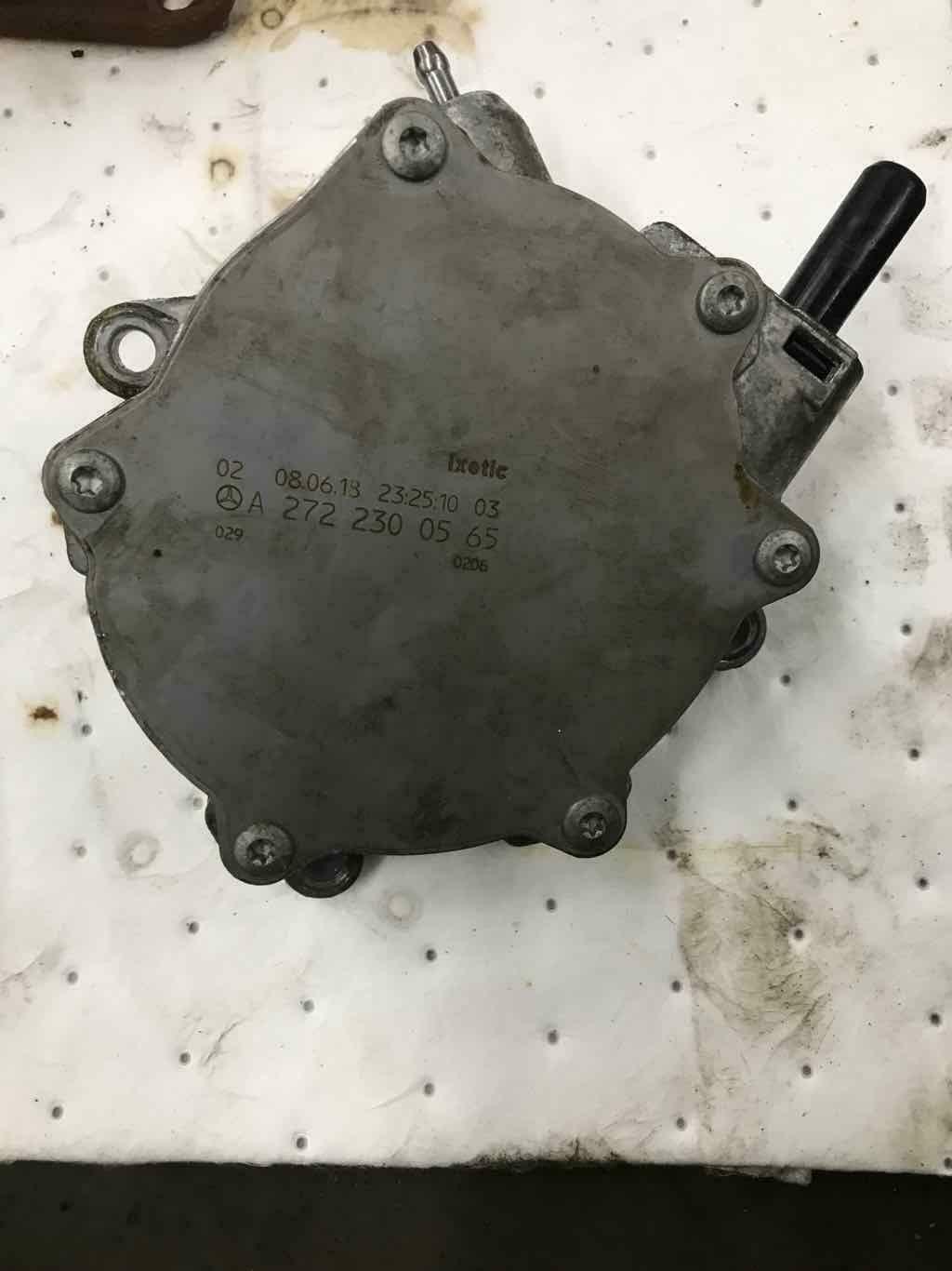 Vacuum Pump MERCEDES E-CLASS 08 09 10 11