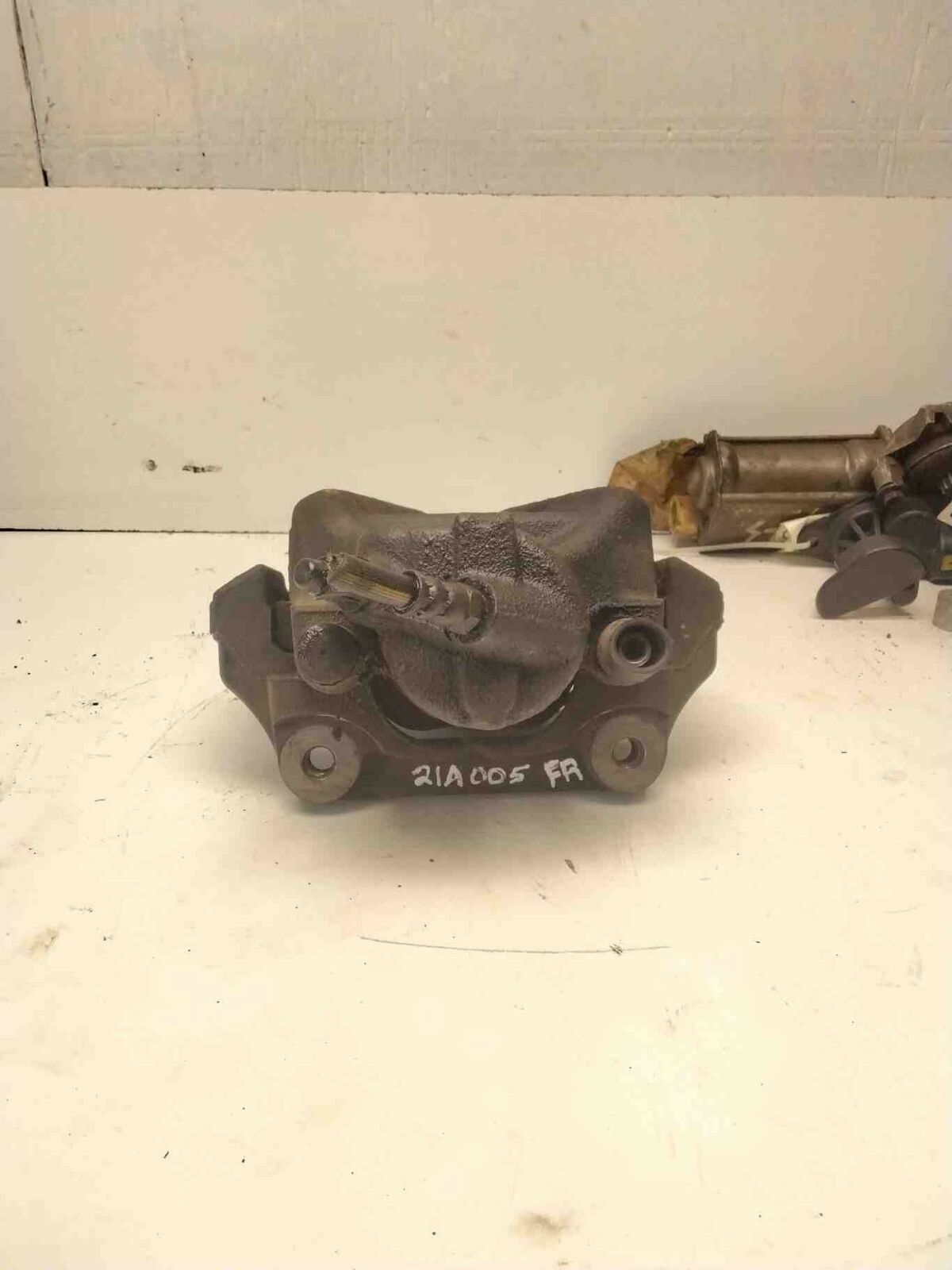 Caliper BMW 328 SERIES Right 07 08 09 10 11 12 13
